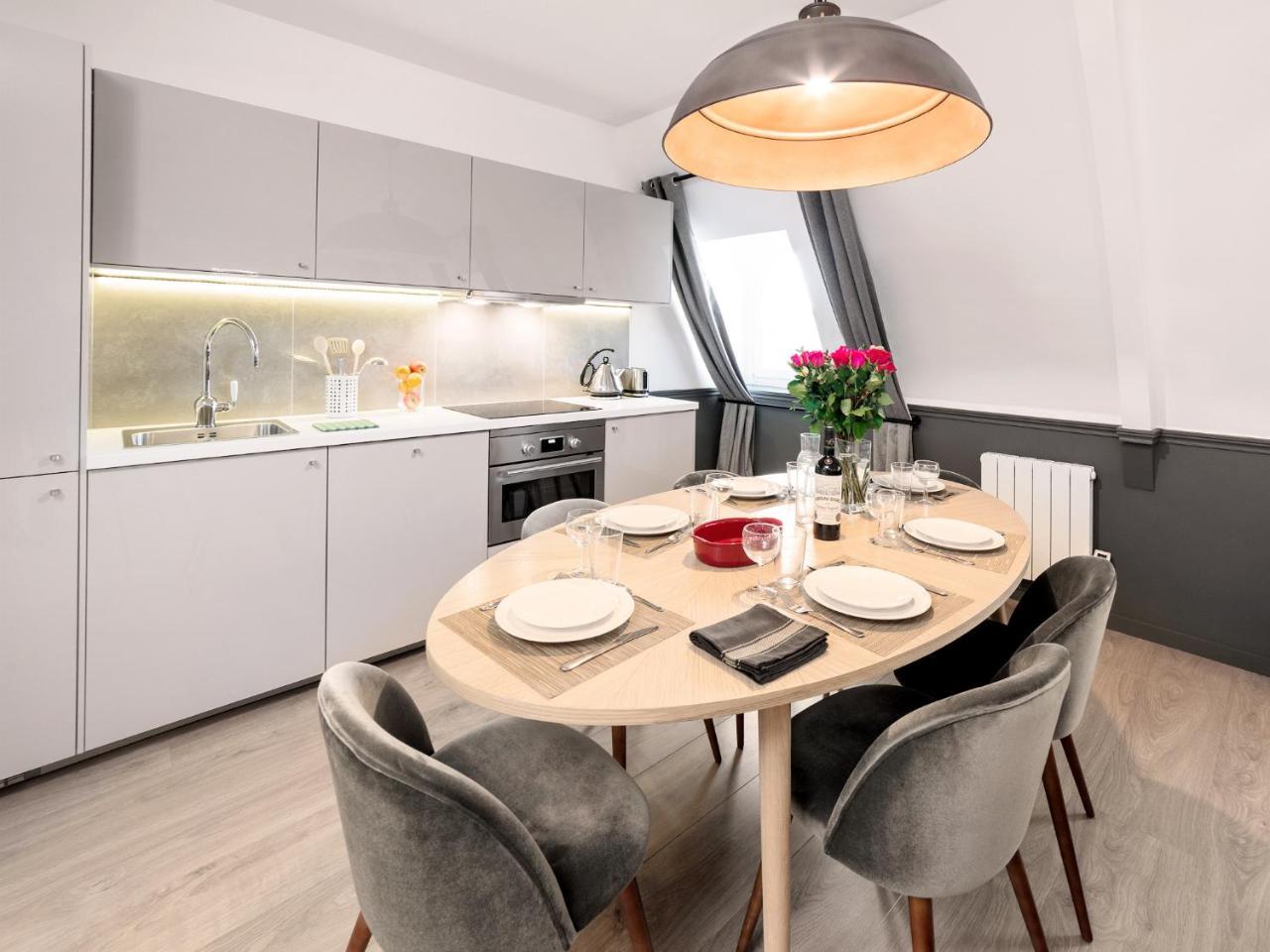 Livinparis - Luxury Ac 2 & 3 Bedrooms Le Louvre Exterior foto